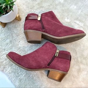 *Vionic | Millie Red Suede Ankle Boots Size 6.5